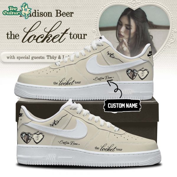 MB The Locket Tour Shoes 51