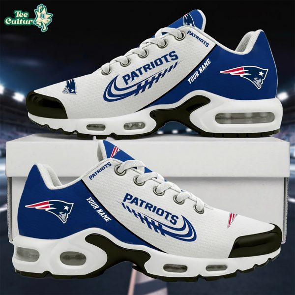 New England Patriots Elegant Design Custom Name Sport Shoes VS4 - Blue