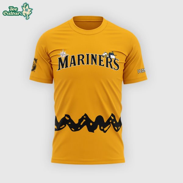 Limited-Edition-Seattle-Mariners-x-Peanuts-Night-Yellow-Tshirt-2.jpg