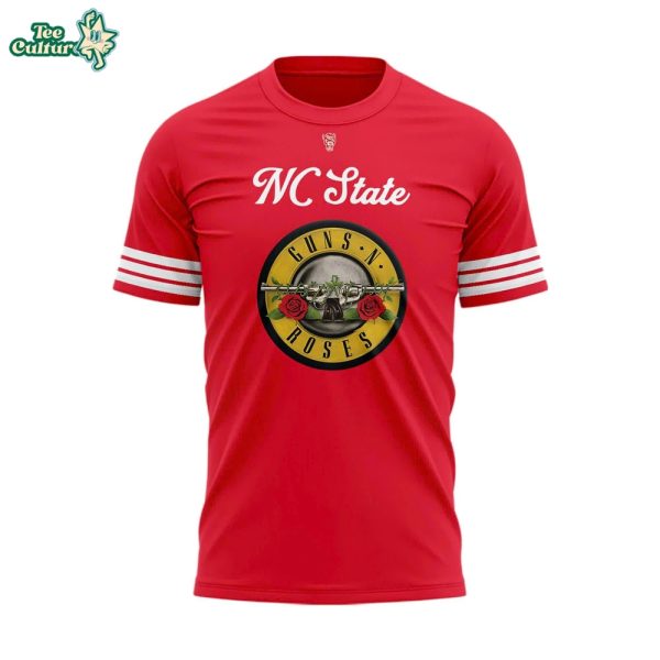 NC-State-Football-x-Guns-N-Roses-World-Tour-2026-TShirt-Limited-Edition-2.jpg