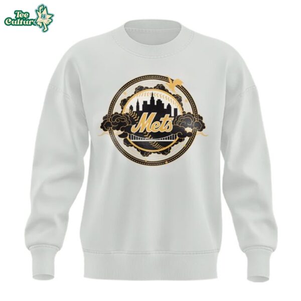 New-York-Mets-Fourth-Wing-Night-2026-Limited-Edition-Baseball-Fan-Sweatshirt-2.jpg
