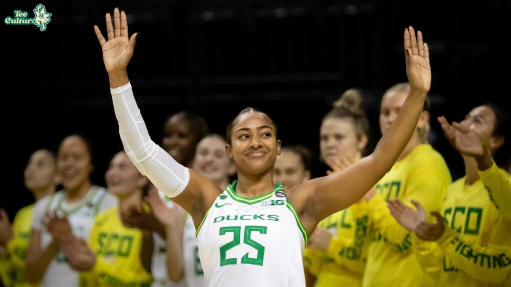 Deja Kelly Rising WNBA Star and Fan Favorite by Teesculture.com